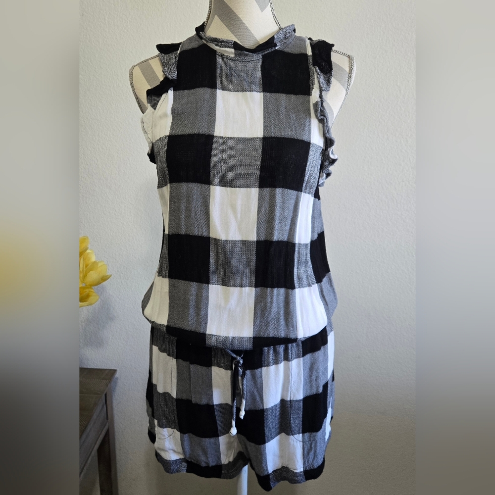 Anthropologie Cloth & Stone Buffalo Check Plaid Romper Ruffle Size Medium